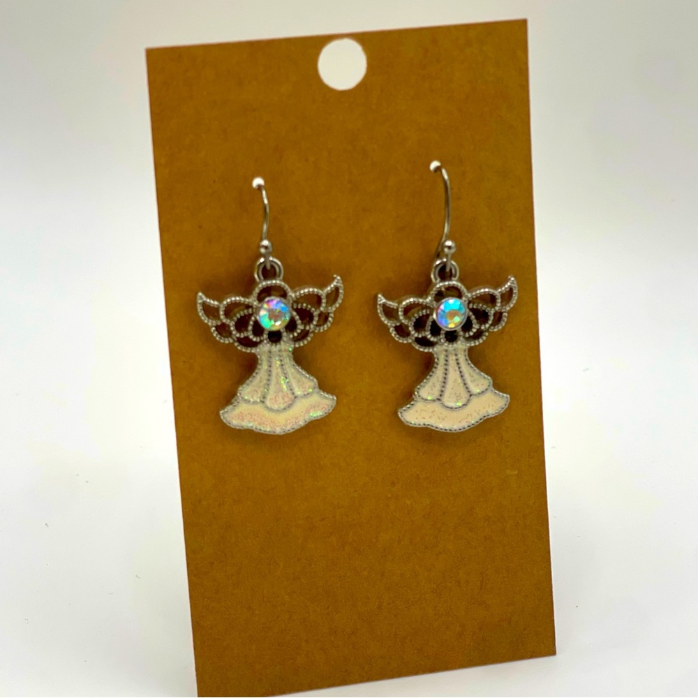 Angel dangle earrings 👼🪽
